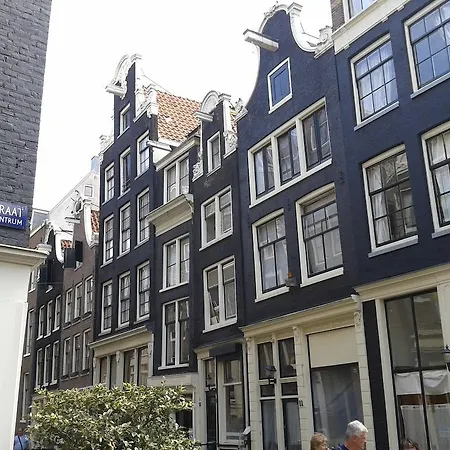 Angel Canal House Апартаменты *