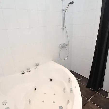 Апартаменты Angel Canal House